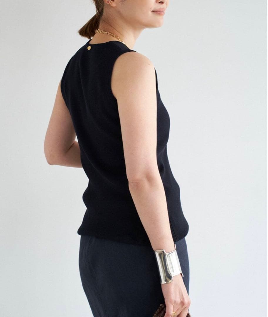 新品✨ Diner B CROP タンクトップ ネイビーA