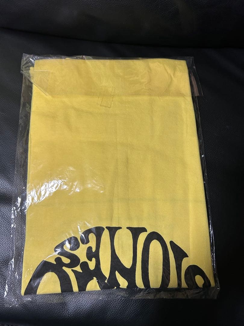 未開封　ローリングストーンズ　Ｔシャツ　ヴィンテージ　黄色　ツアーＴ