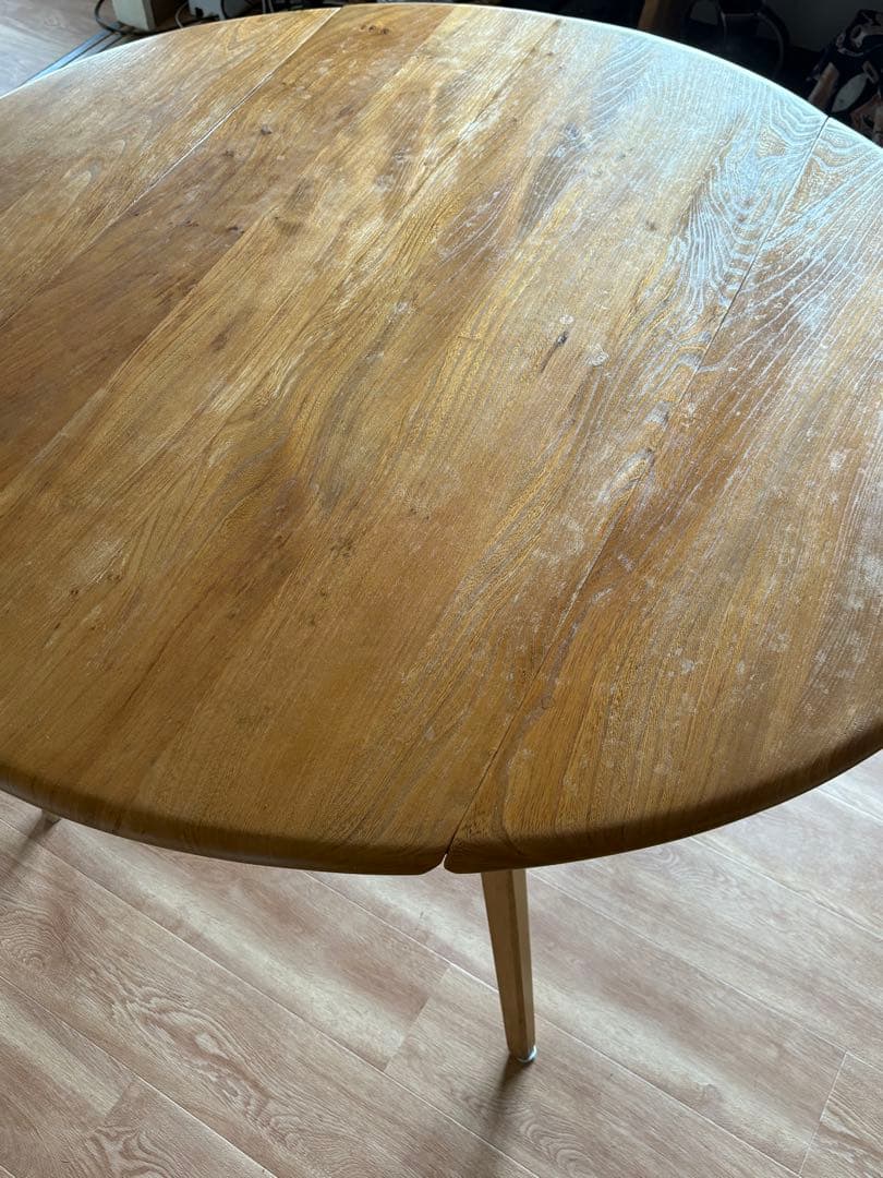 アーコール　バタフライテーブル　8月中まで