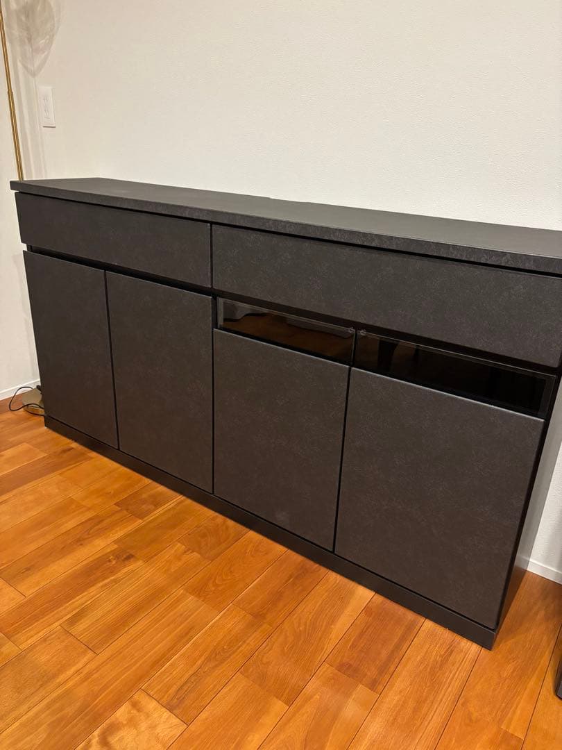 新品　未使用　イオス　カウンター　サイドボード　テレビボード　150