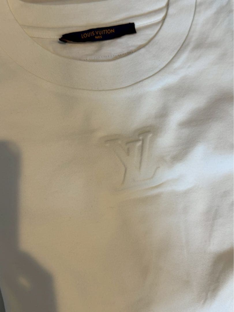 ルイヴィトン　ロゴTシャツ　ホワイト
