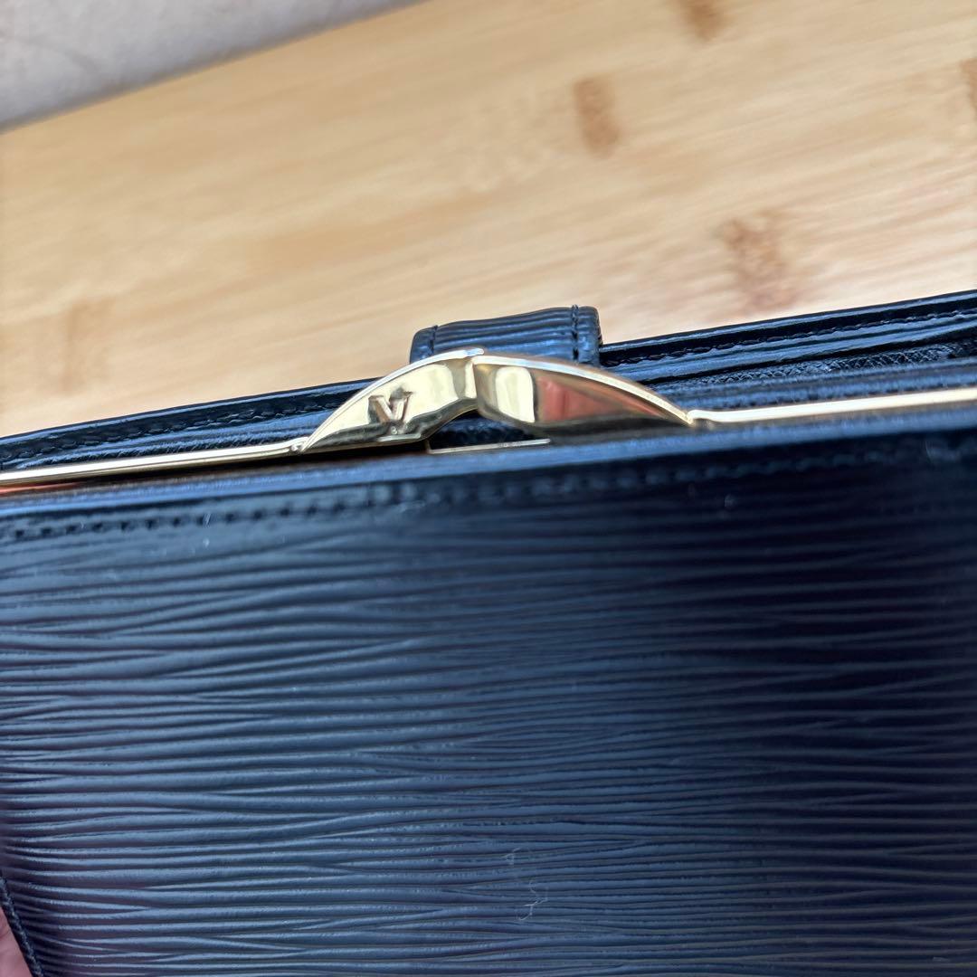 Louis Vuitton ブラック 二つ折り財布[美品]値引き不可