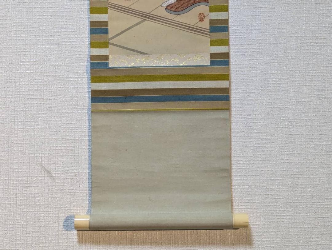 【真作】掛軸　美人画　上品な女性の佇まい　伝統美を描く　合箱入　R14