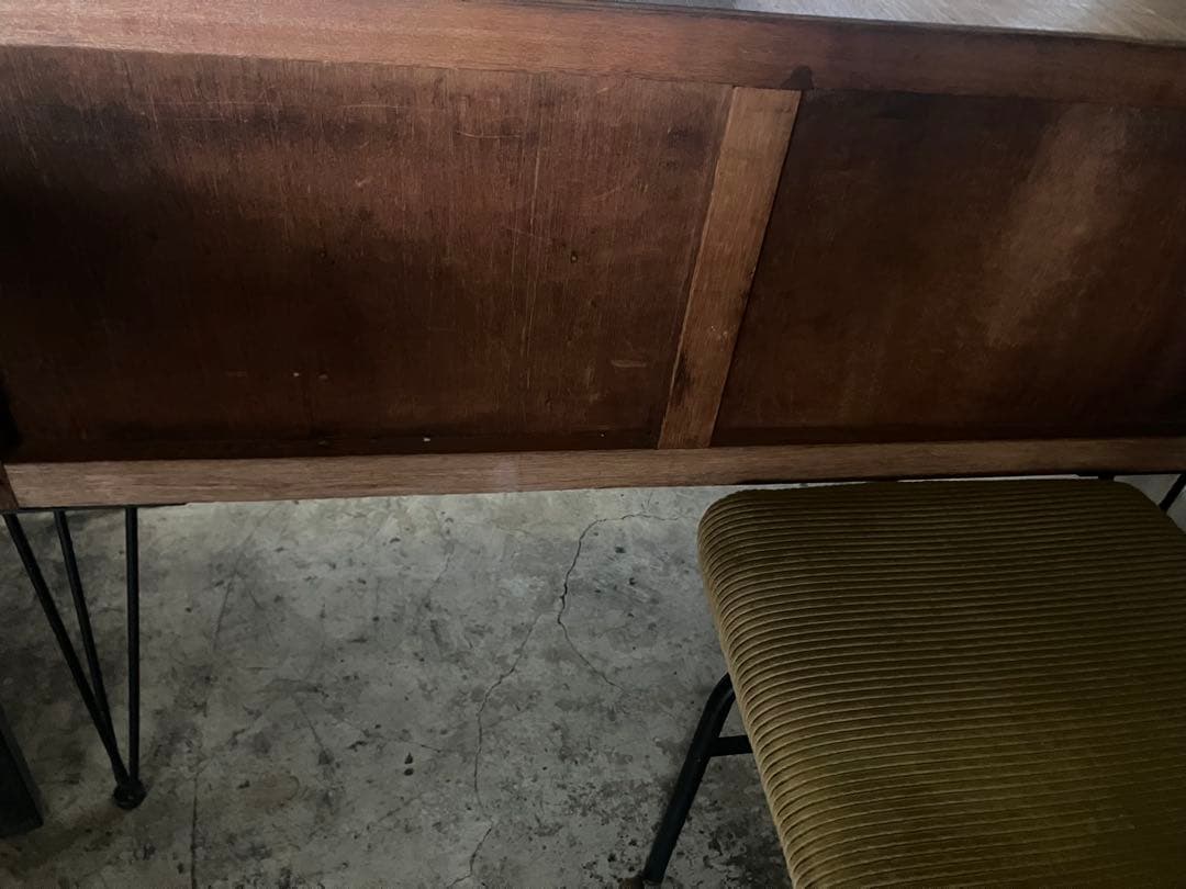 北欧ヴィンテージ風　サイドボード　アイアンレッグ