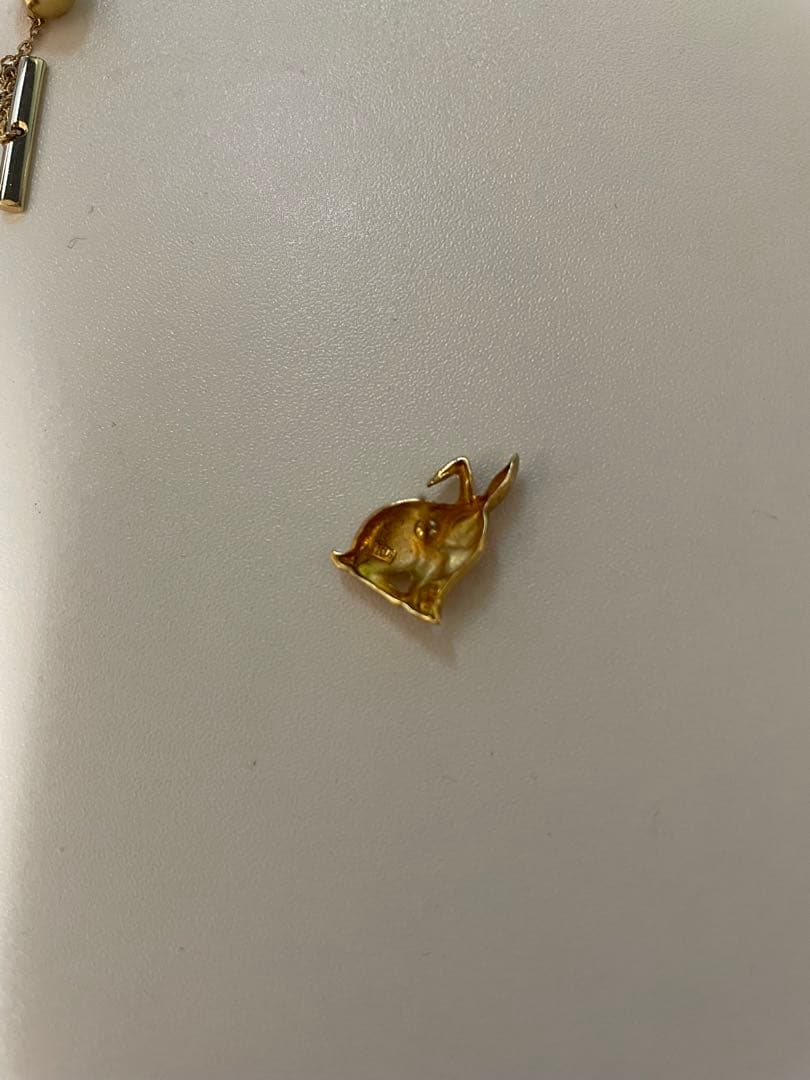 うさぎ　k18 ピン