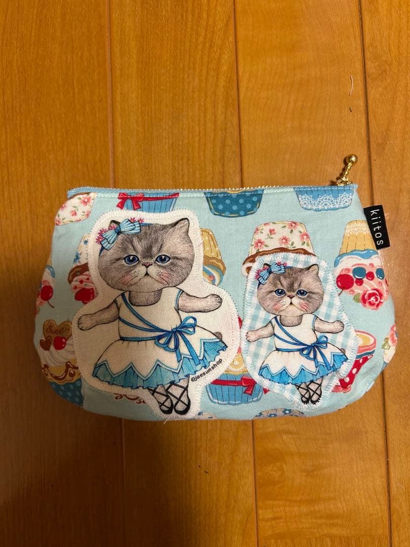 ハンドメイド　コヤンイサムチョン　ダーツ入りポーチ