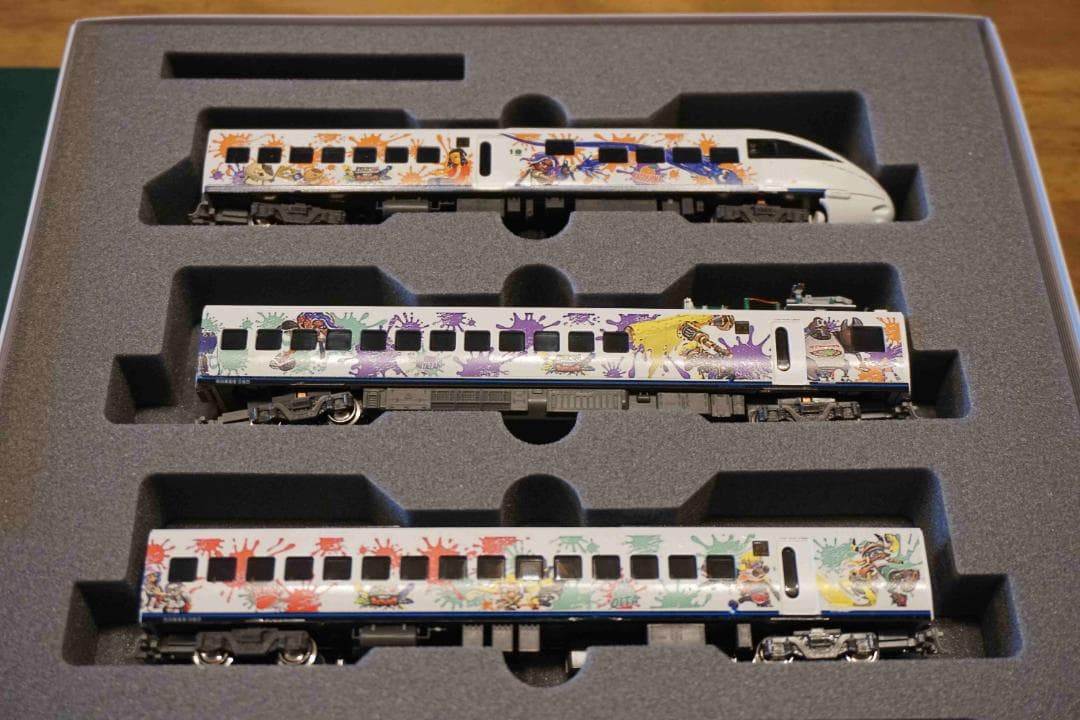 KATO 885系 「スプラトゥーン3」ラッピング仕様 ＳＭ-6編成 6両セット