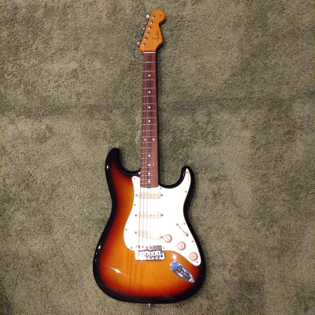 ギター Fender Japan ST62 3TS UO39400