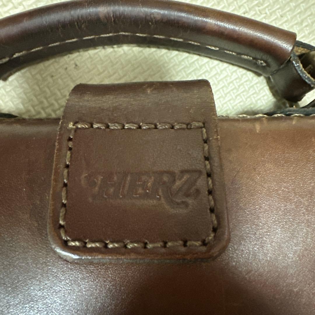 リ*ン様 【値下げ中】herz ヘルツ ダレスバッグ