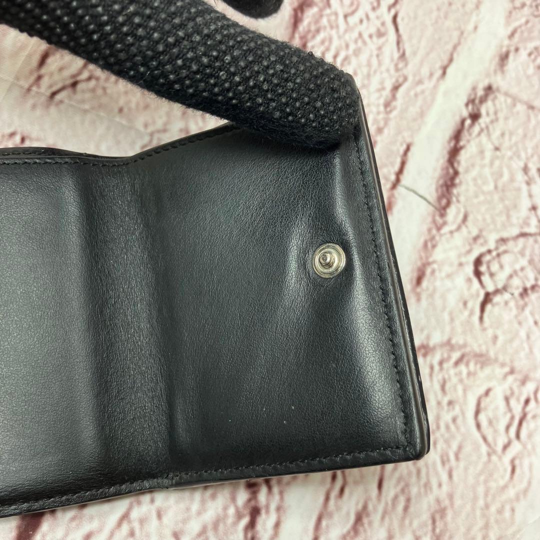 美品✨FENDIモンスター バグズアイ 三つ折り財布 ブラック 本革 レザー