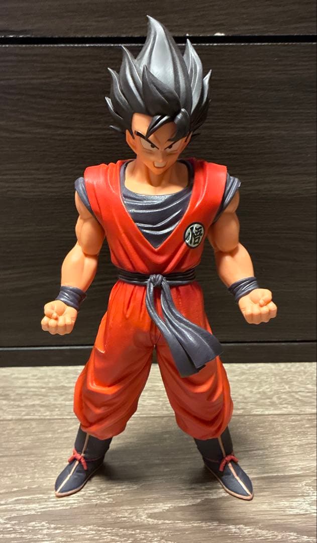 ドラゴンボール　一番くじ　界王拳　孫悟空　造形変更