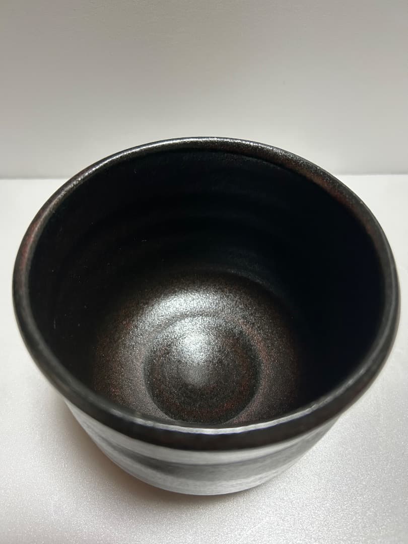 黒織部茶盌 (加藤達次作) \"波\"