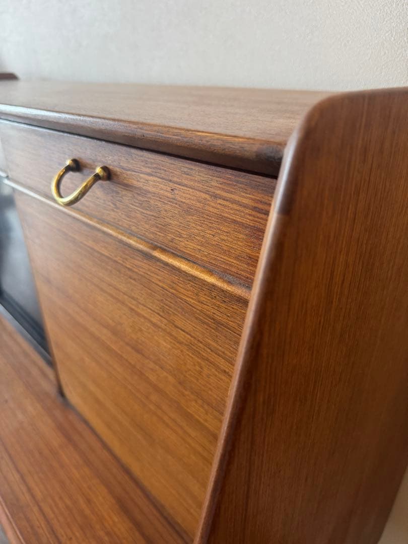 G-PLAN ヴィンテージサイドボード トラー＆ブラック（Tola＆Black）