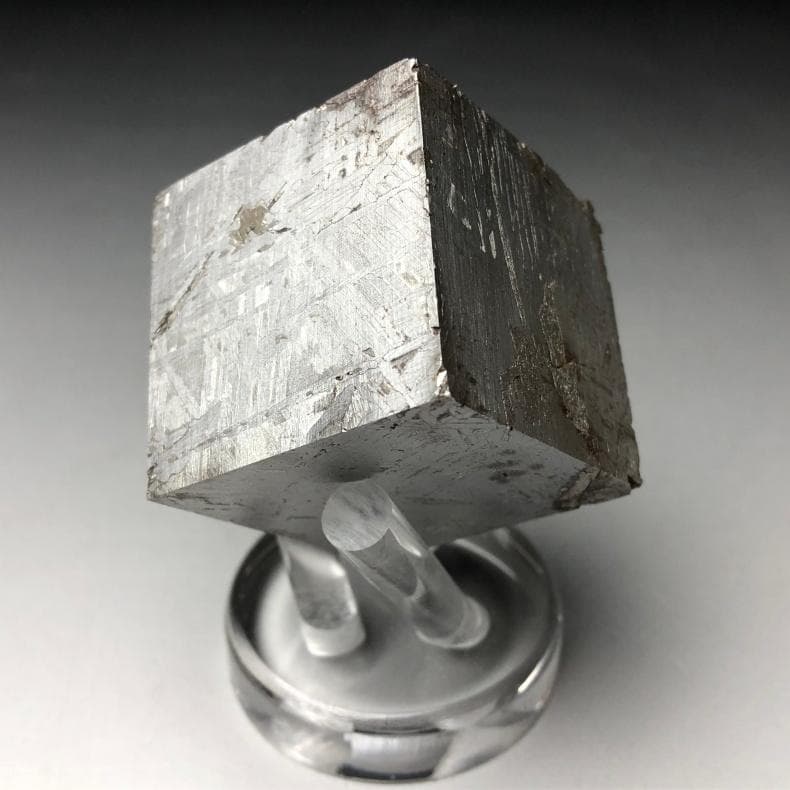 アルタイ隕石　メテオライト 立方体　 鉄隕石　重さ502ｇ