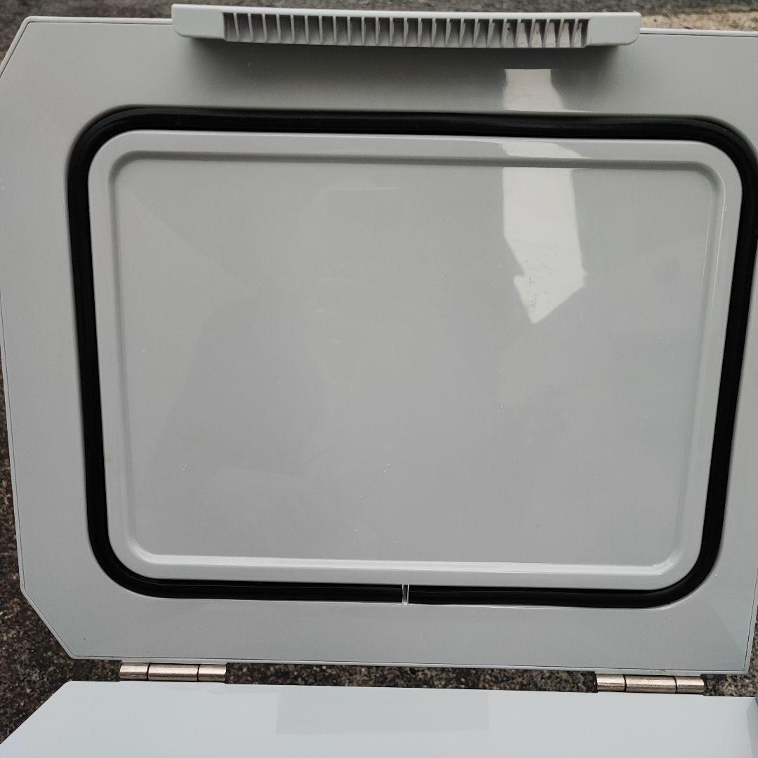 マキタ充電式保冷温庫 CW180D 20L