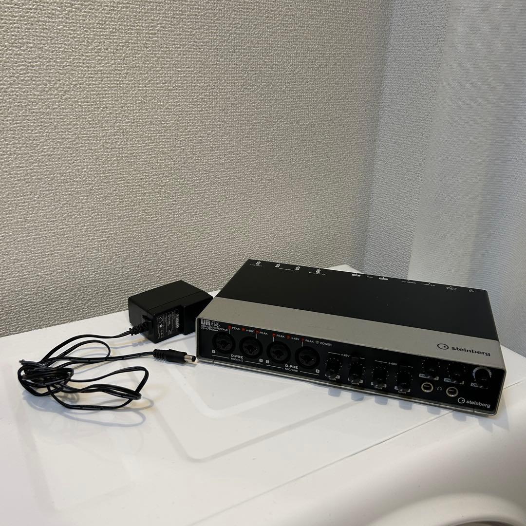 steinberg UR44 オーディオインターフェイス 動作品 used