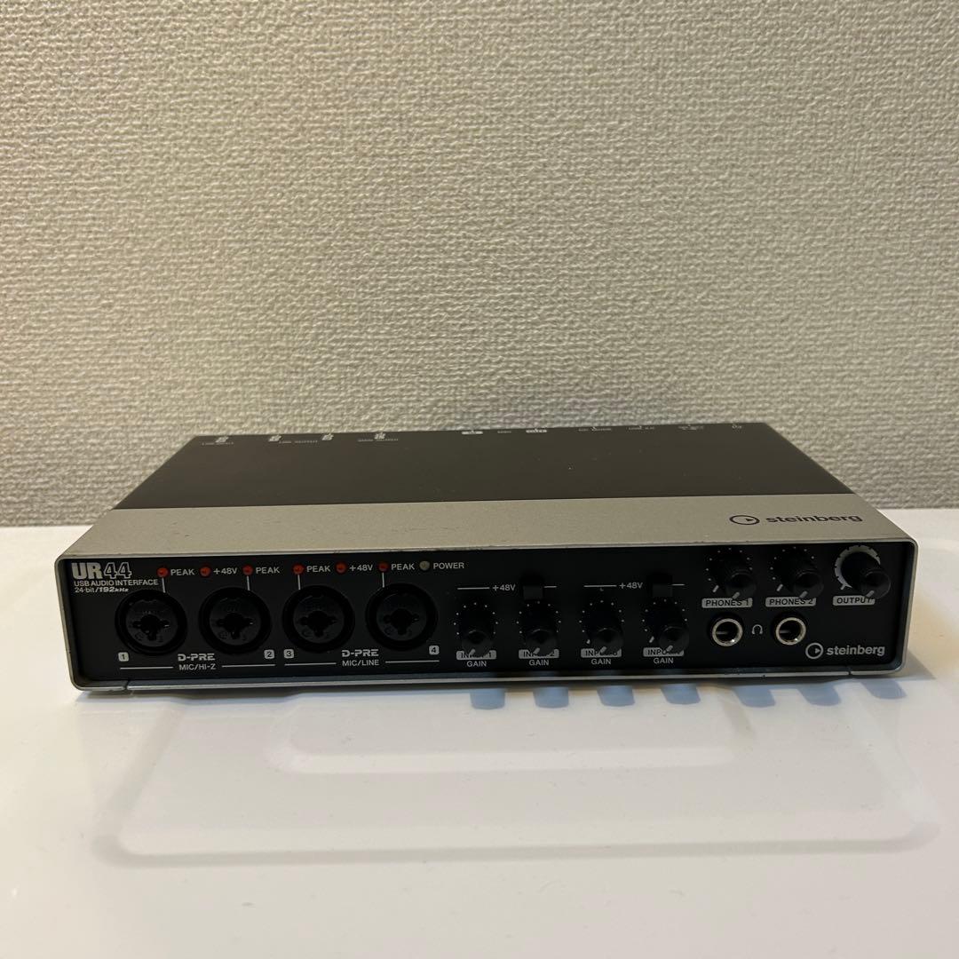 steinberg UR44 オーディオインターフェイス 動作品 used