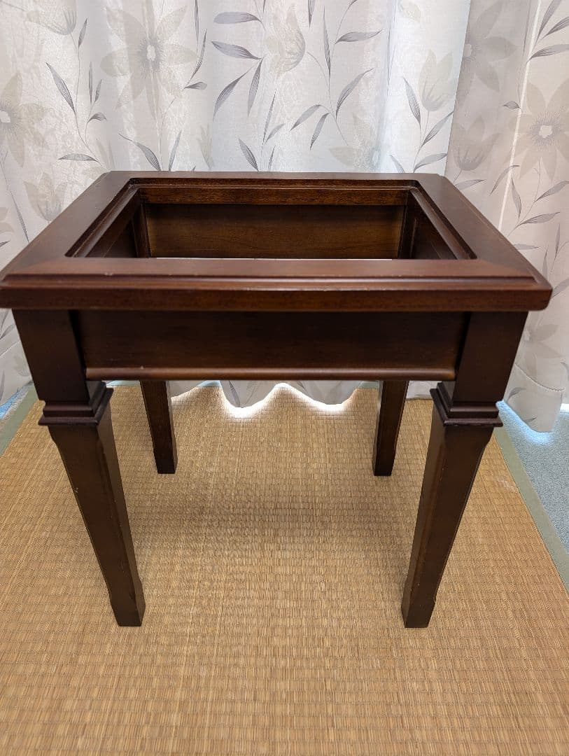 花台　サイドテーブル　マルニ