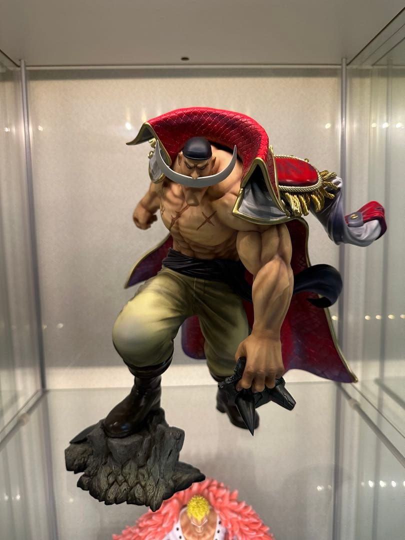 【初版】ワンピースフィギュア　白ひげ pop maximum