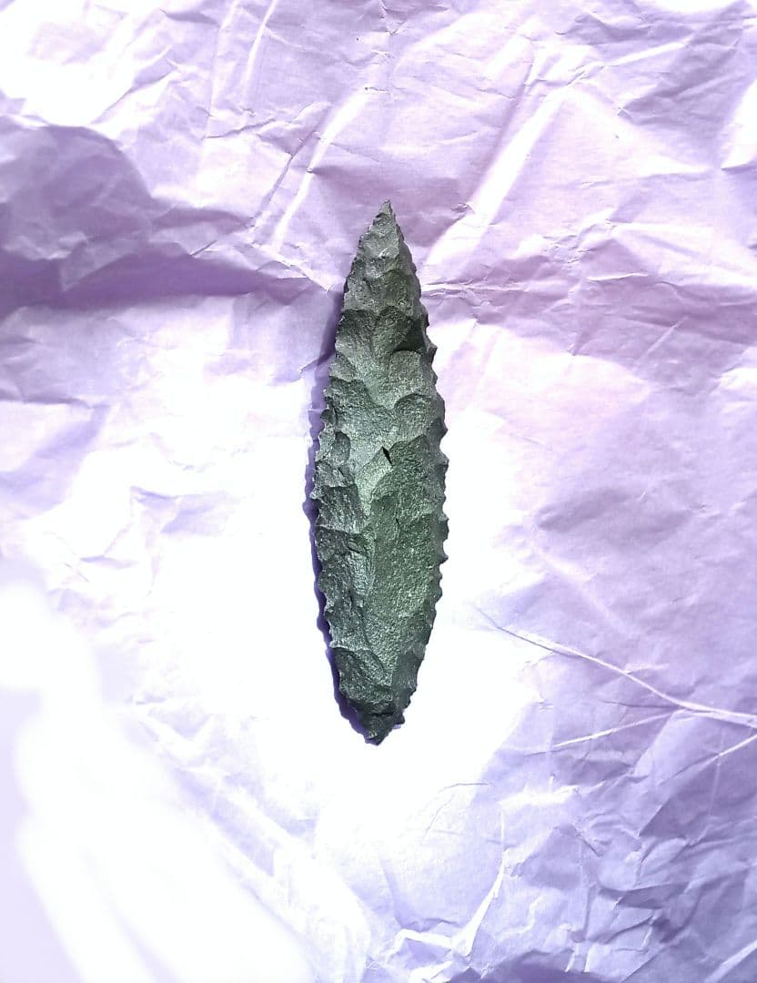 原始人 アイヌ 仕様 尖頭器 b 石器 模写　サヌカイト ポイント 槍