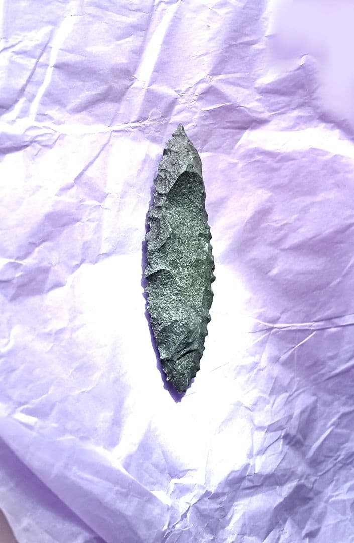 原始人 アイヌ 仕様 尖頭器 b 石器 模写　サヌカイト ポイント 槍