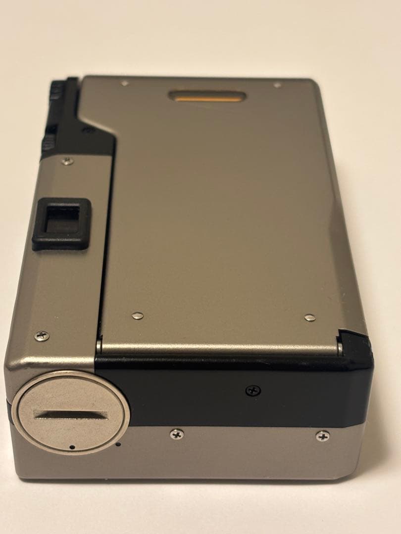 【完動品】CONTAX T3　コンパクトフィルムカメラ チタンシルバー