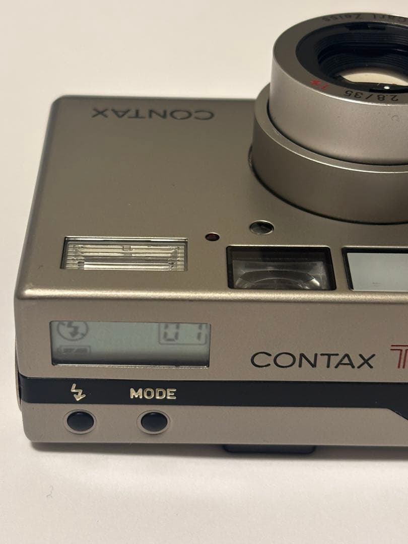 【完動品】CONTAX T3　コンパクトフィルムカメラ チタンシルバー