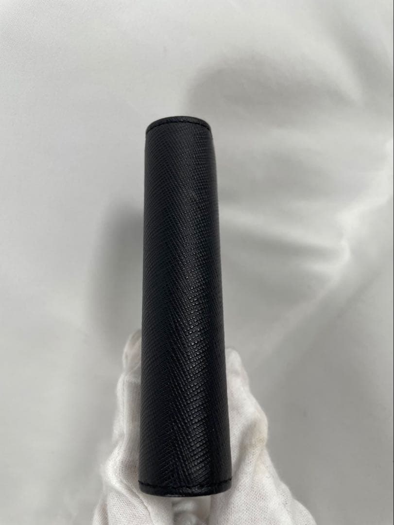 未使用 agnes b. アニエスベー 二つ折り財布 レザー バイフォールド