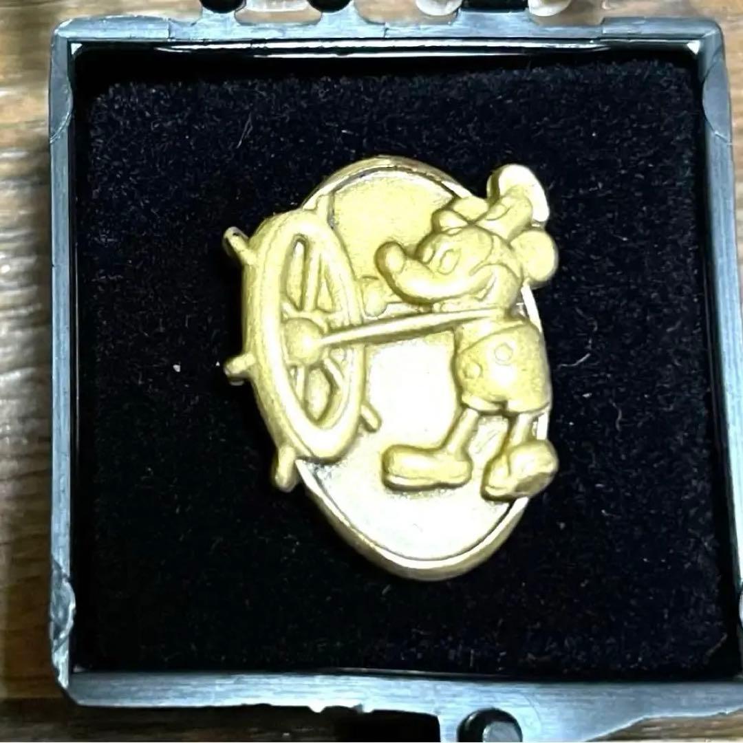 【非売品】Disneyディズニーキャスト勤続1年記念アワードピン　蒸気船ミッキー