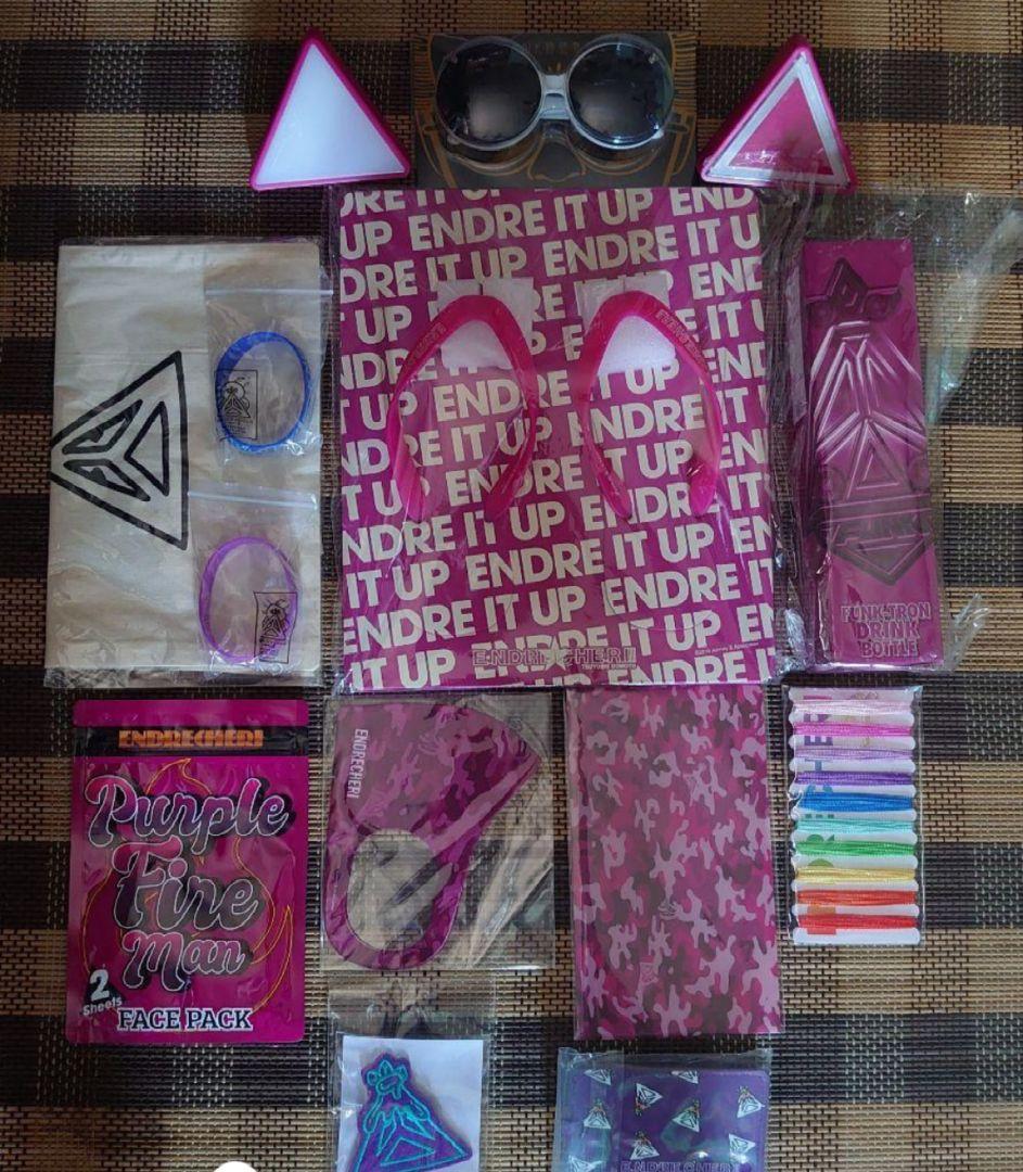 ENDRECHERI(堂本剛)グッズ 64点セット