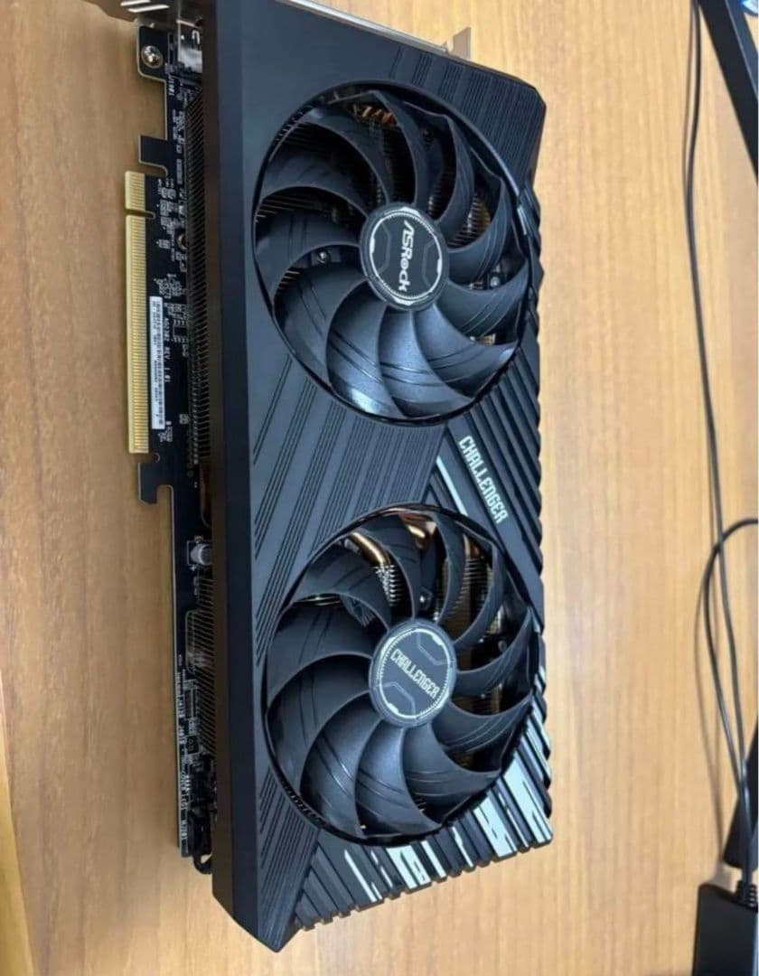 グラフィックボード・グラボ・ビデオカード ASRock Radeon RX 7800 XT 16GB