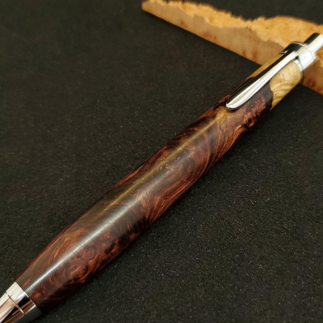 No.28ハンドメイド木軸シャーペンロースウッド瘤蜜蝋ワックス仕上げ