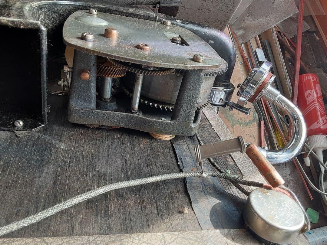 昭和レトロ、珍品ポータブルレ蓄音機、コロンビア、動作品