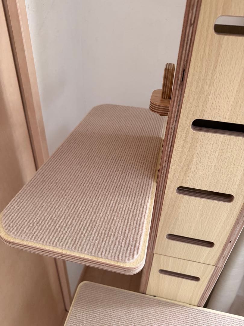 突っ張り型 キャットツリー トーテム TOTEM