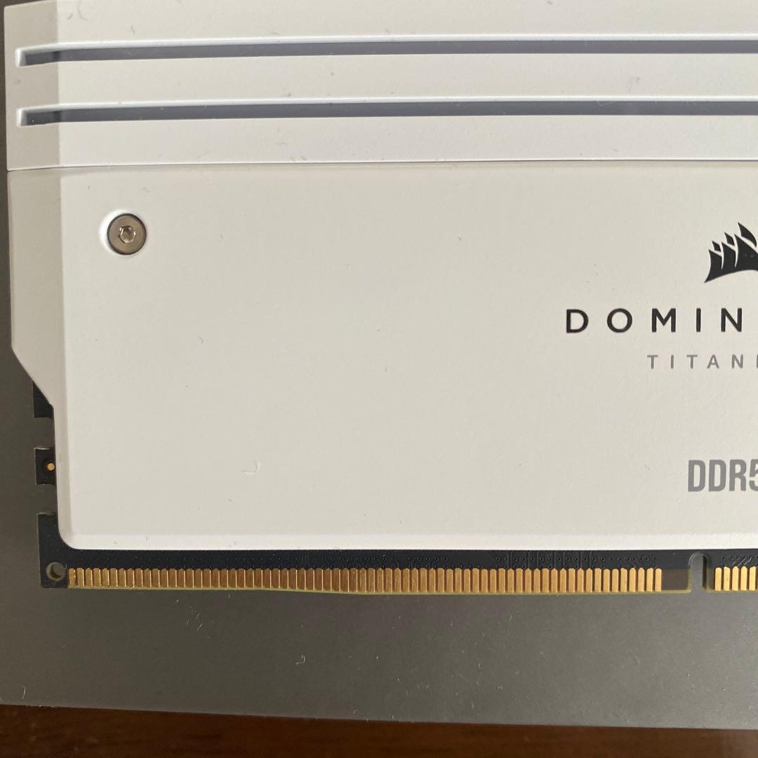 メモリー Corsair DDR5-6000MHz 16GBx2