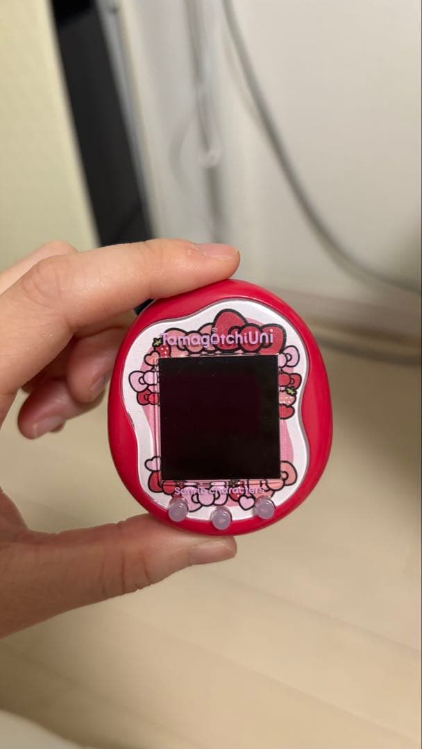 Tamagotchi Uni ハローキティデザイン　付属品付き