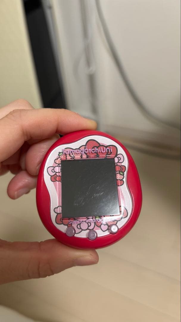 Tamagotchi Uni ハローキティデザイン　付属品付き
