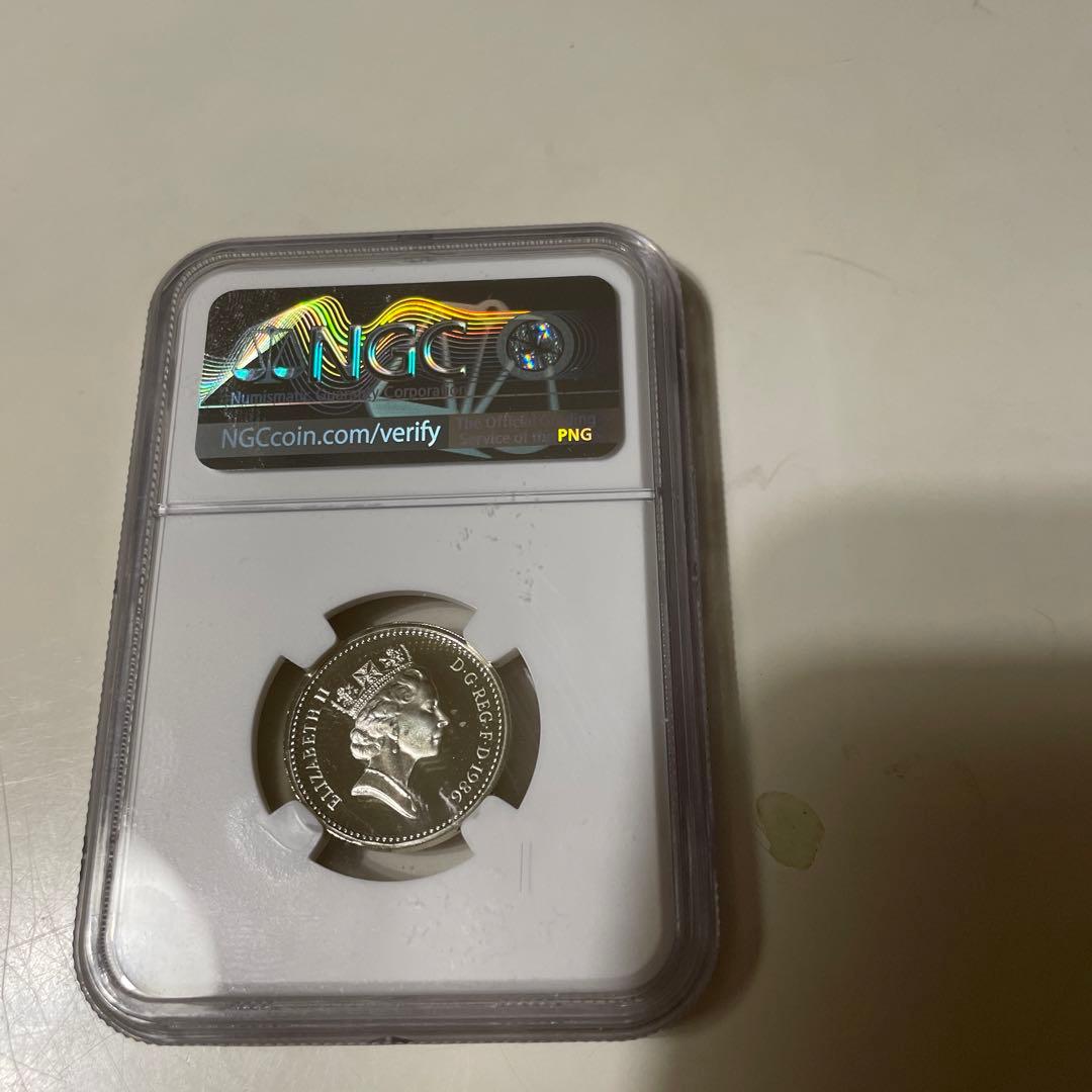 最高鑑定　1986年 G.BRITAIN 1ポンド　PF70