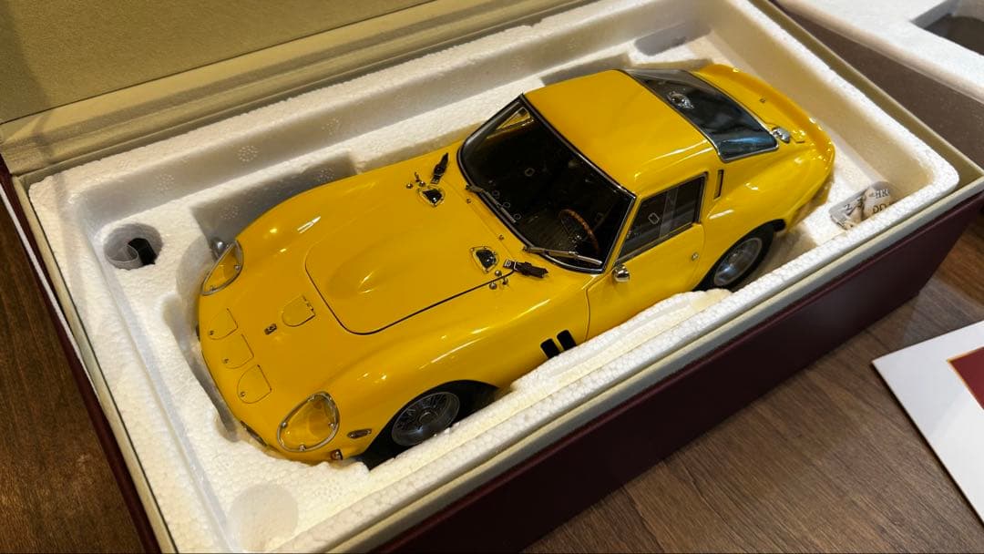 CMC 1/18 フェラーリ 250 GTO RHD 1962 yellow