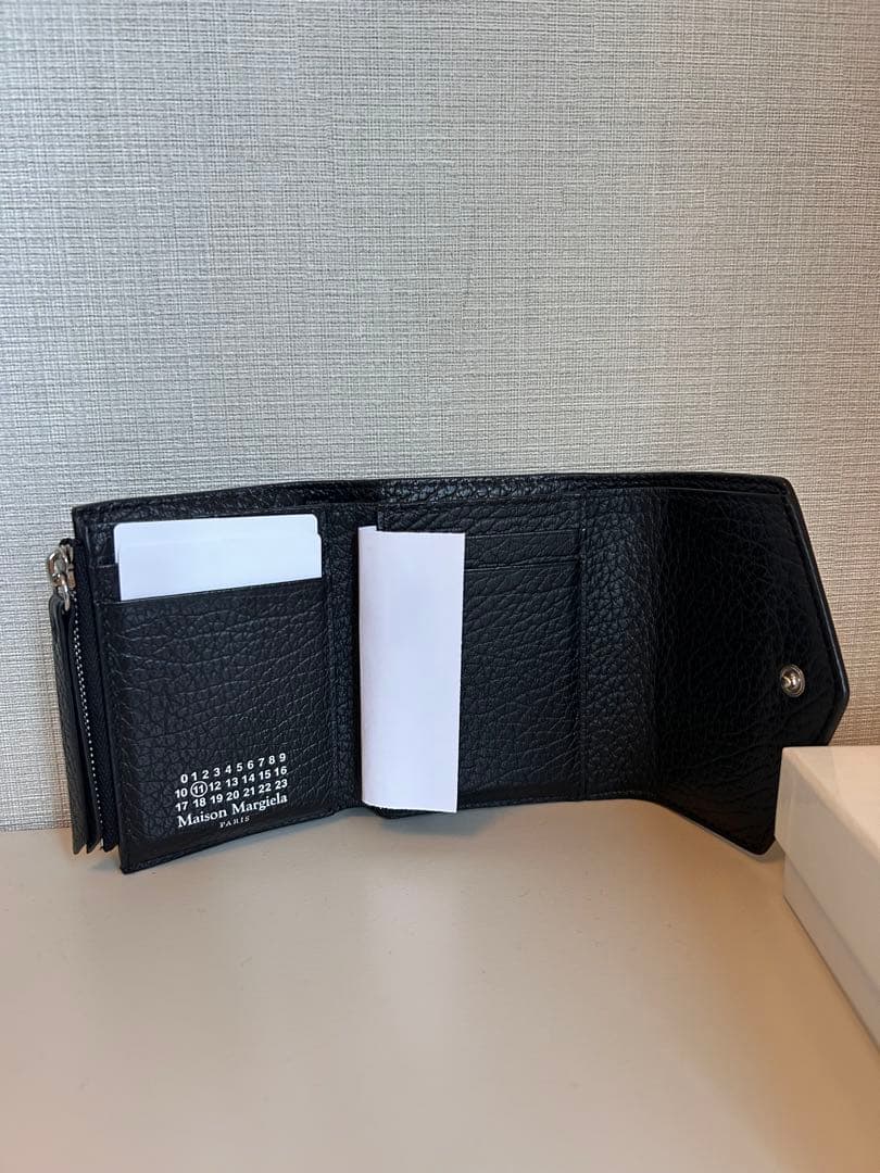 小物 Maison Margiela ZIP COMPACT TRI FOLD
