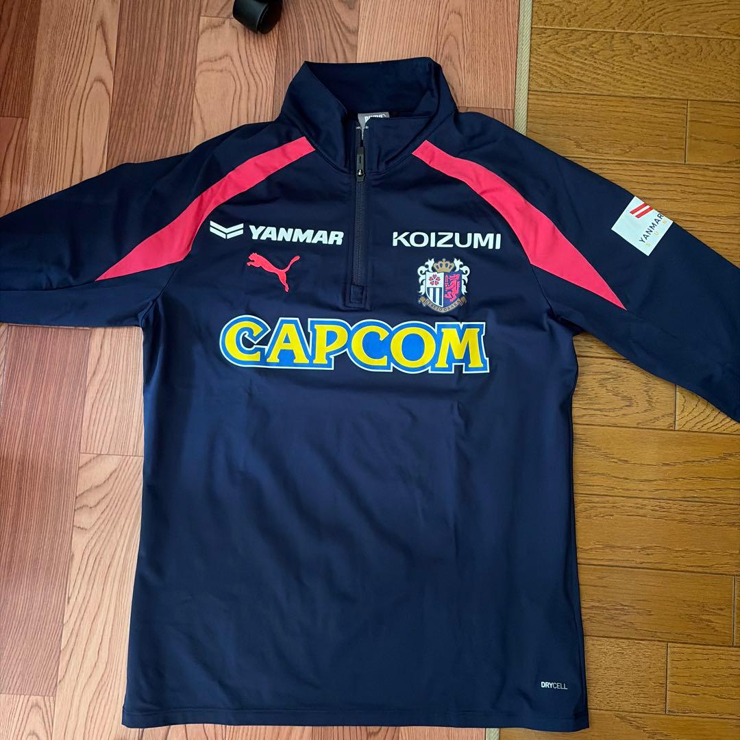 セレッソ大阪　公式用トレーニングトップ　Mサイズ