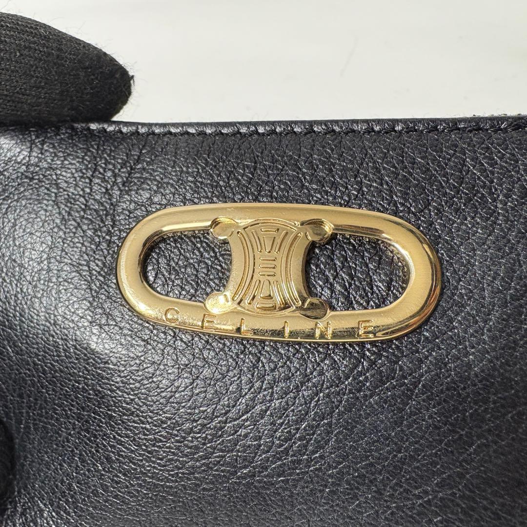 セリーヌ　CELINE トリオンフ　レザー　ケース　キーチェーン付　黒.