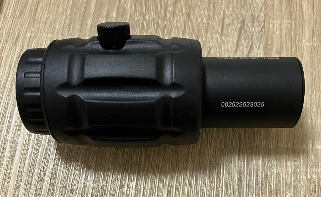 VECTOR OPTICS 3倍マグ二ファイア