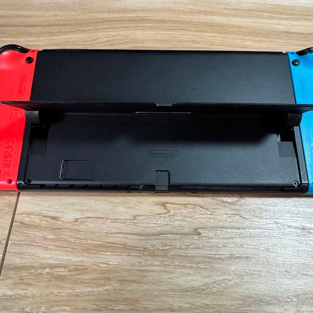 Nintendo Switch 本体　ケース付き