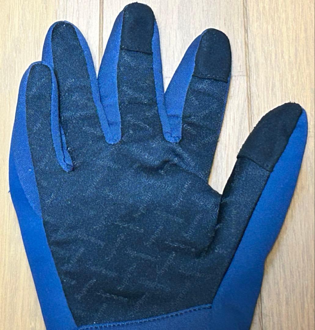 シュプリーム ゴアテックスウインドストッパー ジップグローブM手袋ステッカー付