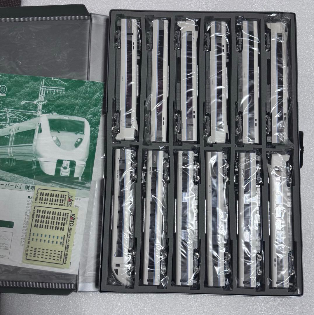 2*系様 KATO 683系サンダーバード