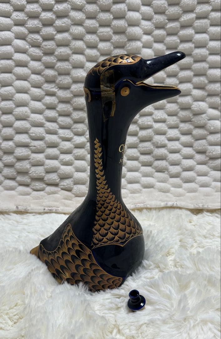 Chabot XO Armagnac アヒル型ボトル