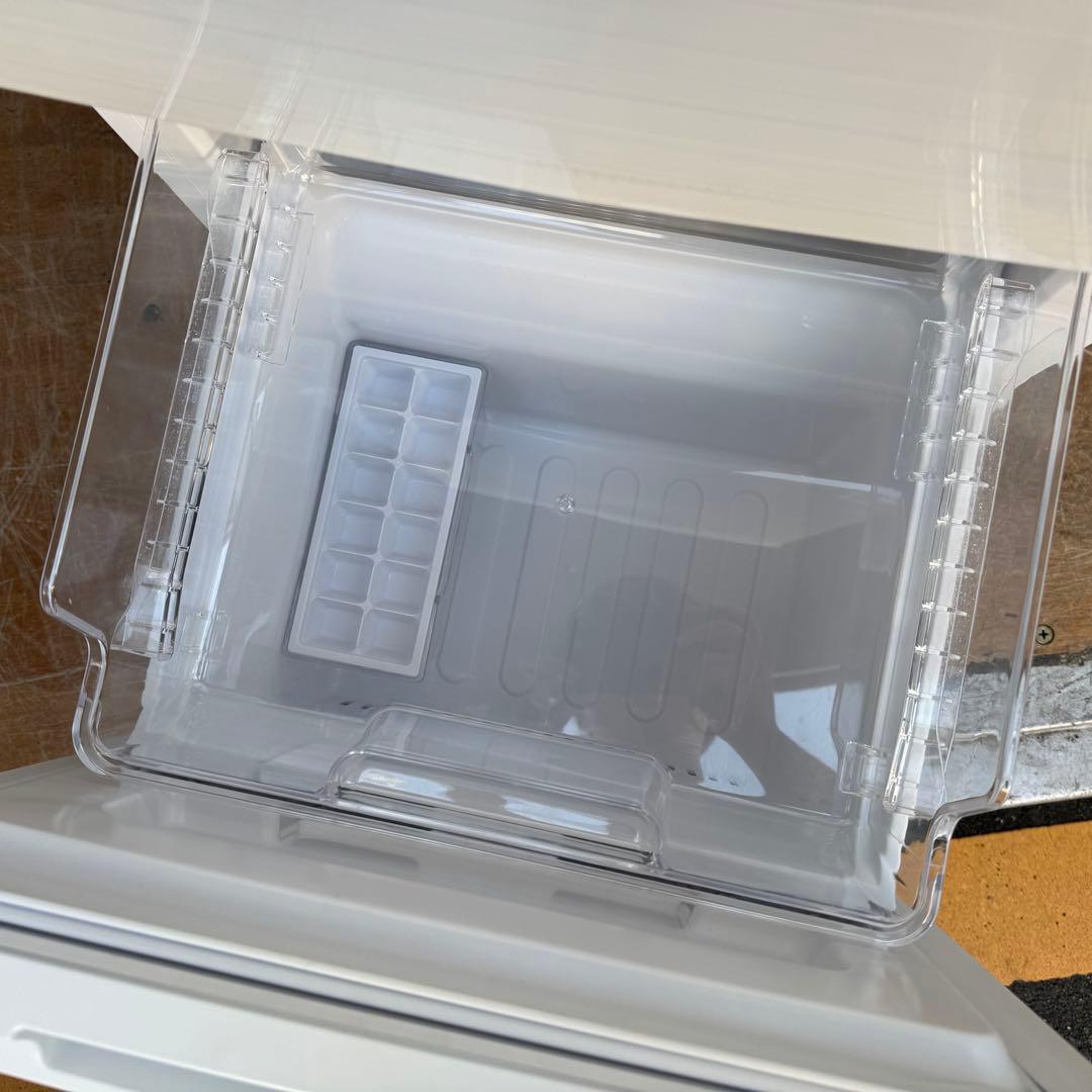 C7505★2022年製美品★シャープ　冷蔵庫　ホワイト 右.左開き　自動霜取り