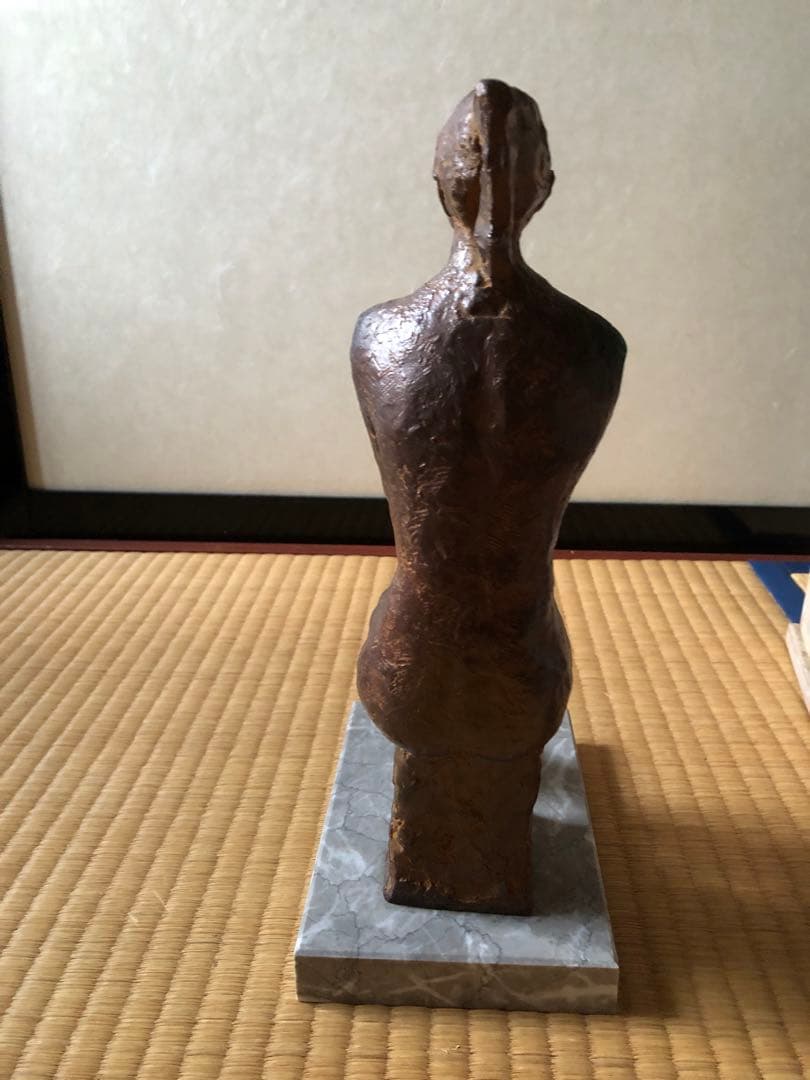 裸婦坐像　板橋一歩氏作　共箱入