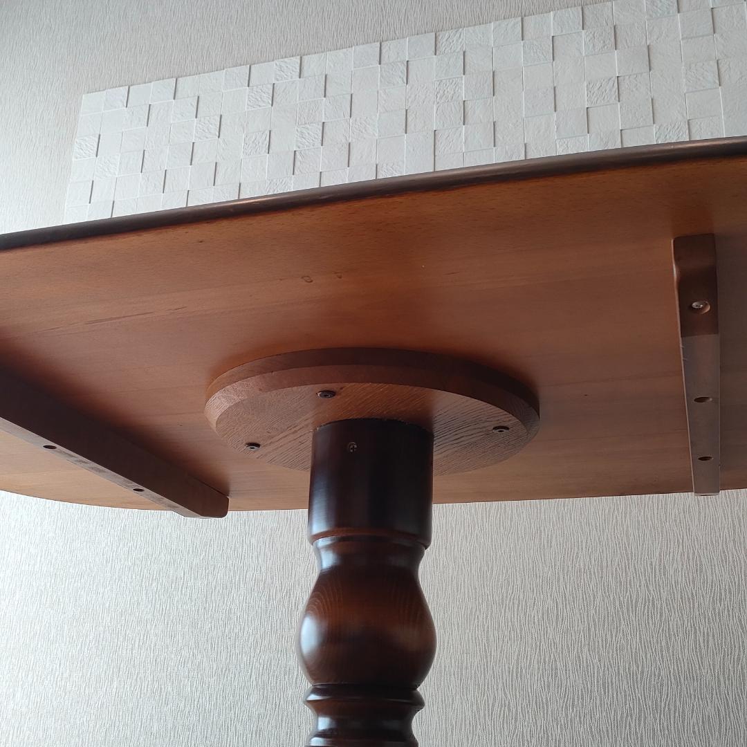 飛騨産業　キツツキマーク　ダイニングテーブル　オーバル型